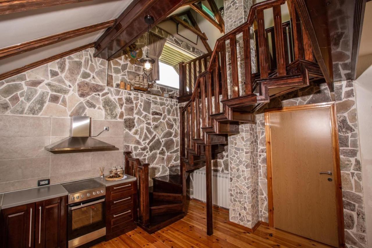 Family Spa Apartments Sunny&Shiny Savnik Номер фото